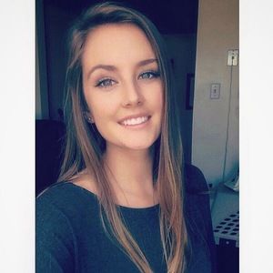 Meet your Posher, Kaylie